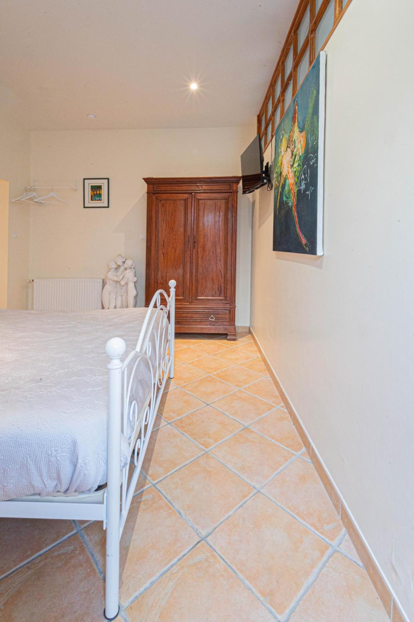 Villa Les Mimosas - 3 Chambres D'Hotes Plassac  Εξωτερικό φωτογραφία